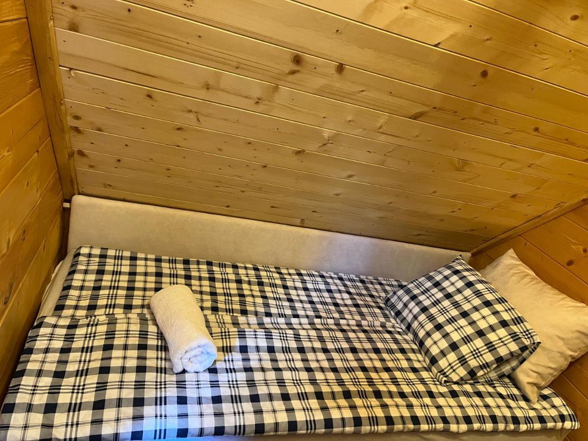 ורדניק Apartmani Joka I Drvene Kucice מראה חיצוני תמונה